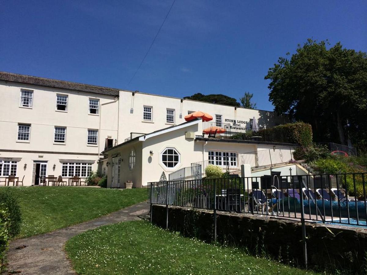 Stoke Lodge Hotel Stoke Fleming Exterior photo